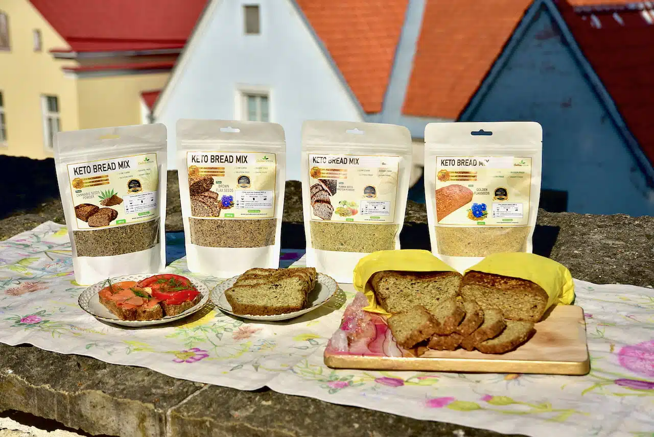 Keto low carb bread mixes pumkin seeds, hemps seeds, flax seeds gluten free bread keto low carb bread baking mix