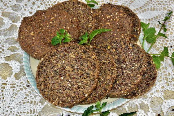 Keto Black Crunchy Bread Baking Mix gluten free easy to make 1 slice 2 g carbs